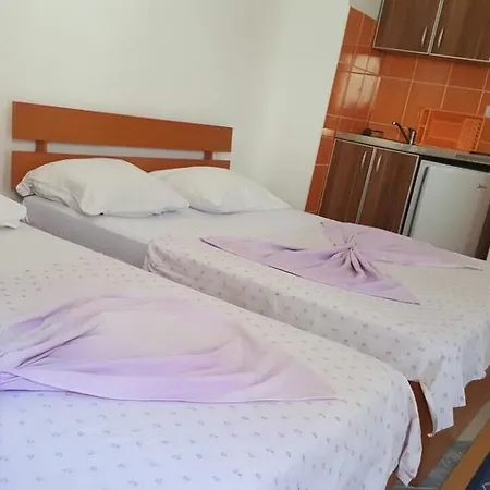 Apartments Daris Ulcinj Exterior photo