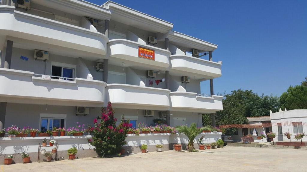 Daris * Ulcinj